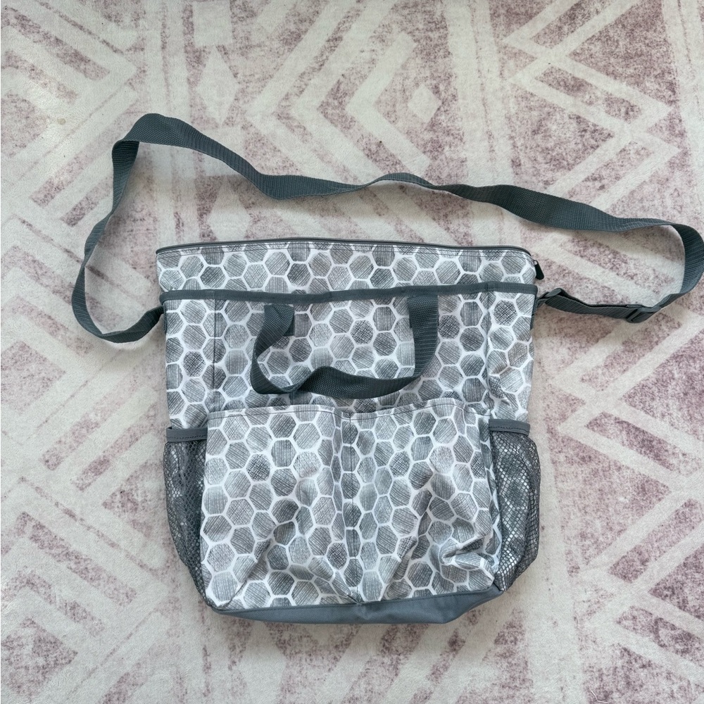 Thirty-One Gray Honeycomb Bag